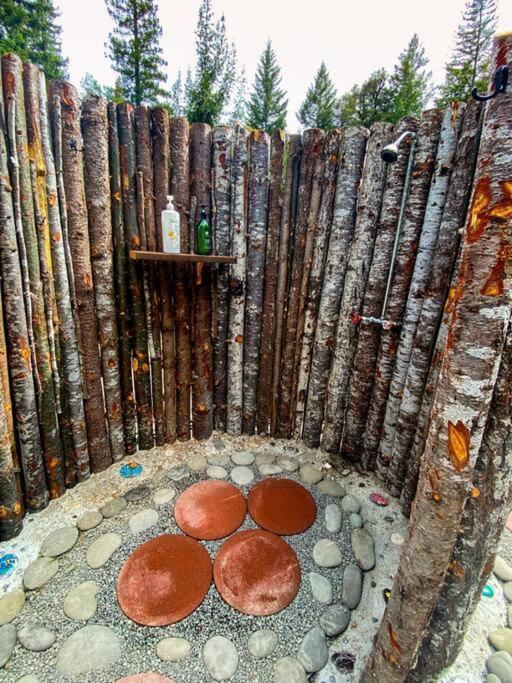 شقة Little House In The Redwoods With A Hot Tub! غاربرفيل المظهر الخارجي الصورة